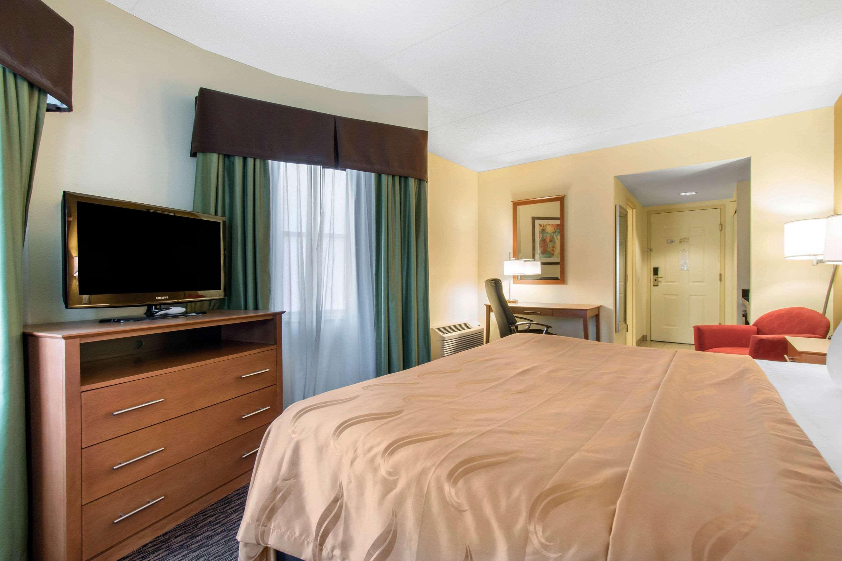 Clarion Hotel & Suites University-Shippensburg Ngoại thất bức ảnh