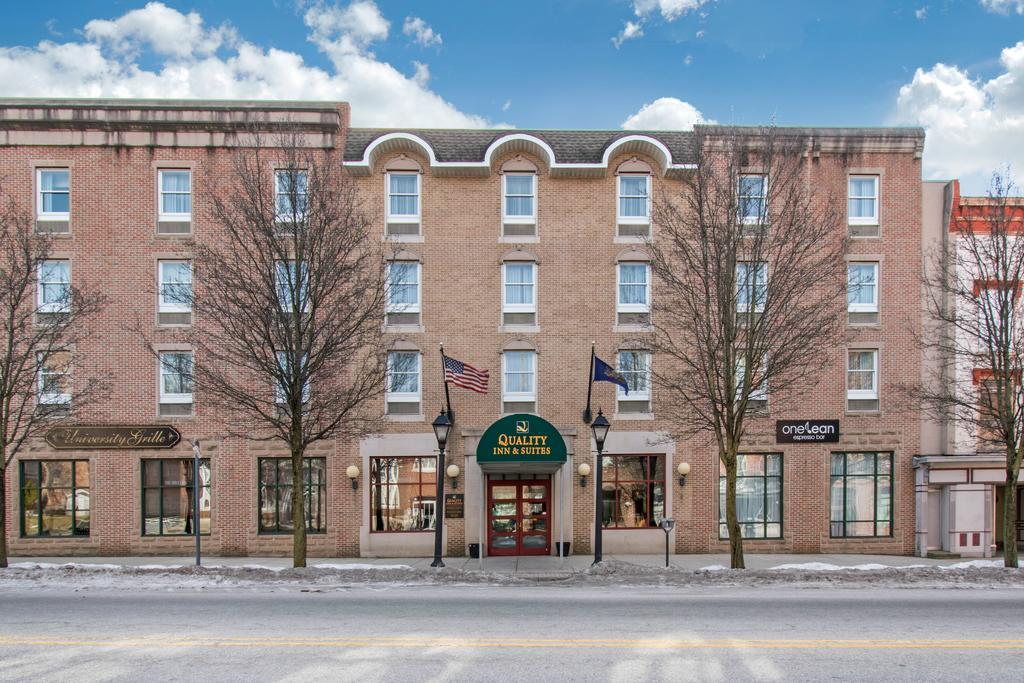Clarion Hotel & Suites University-Shippensburg Ngoại thất bức ảnh