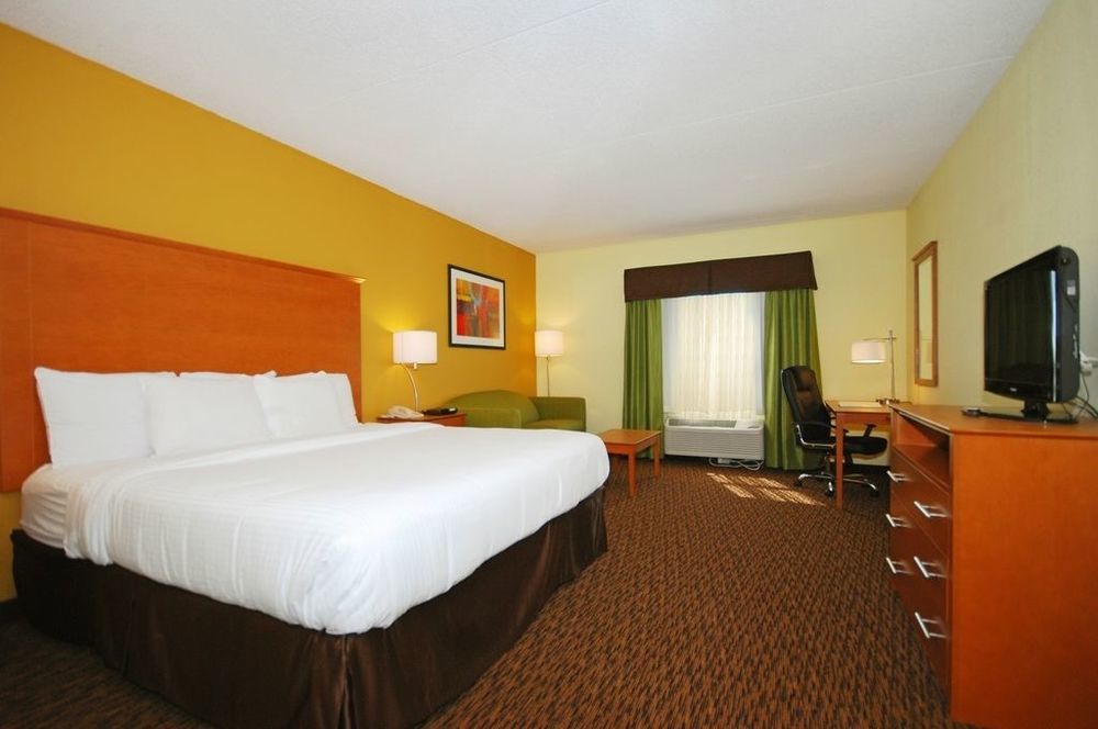 Clarion Hotel & Suites University-Shippensburg Phòng bức ảnh