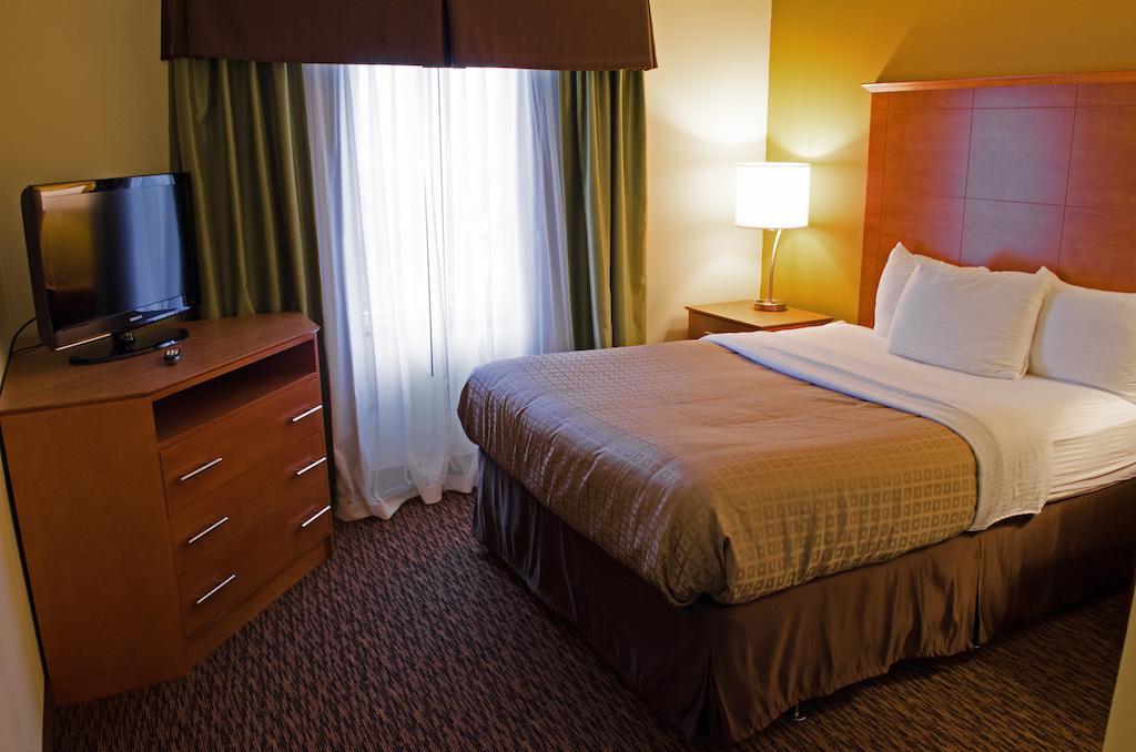 Clarion Hotel & Suites University-Shippensburg Ngoại thất bức ảnh