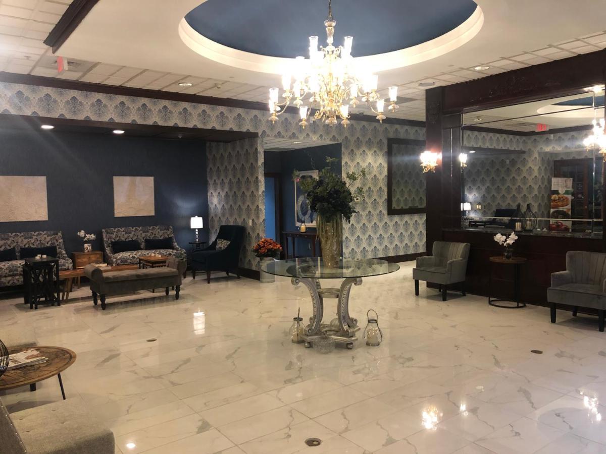 Clarion Hotel & Suites University-Shippensburg Ngoại thất bức ảnh