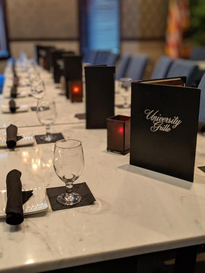 Clarion Hotel & Suites University-Shippensburg Ngoại thất bức ảnh